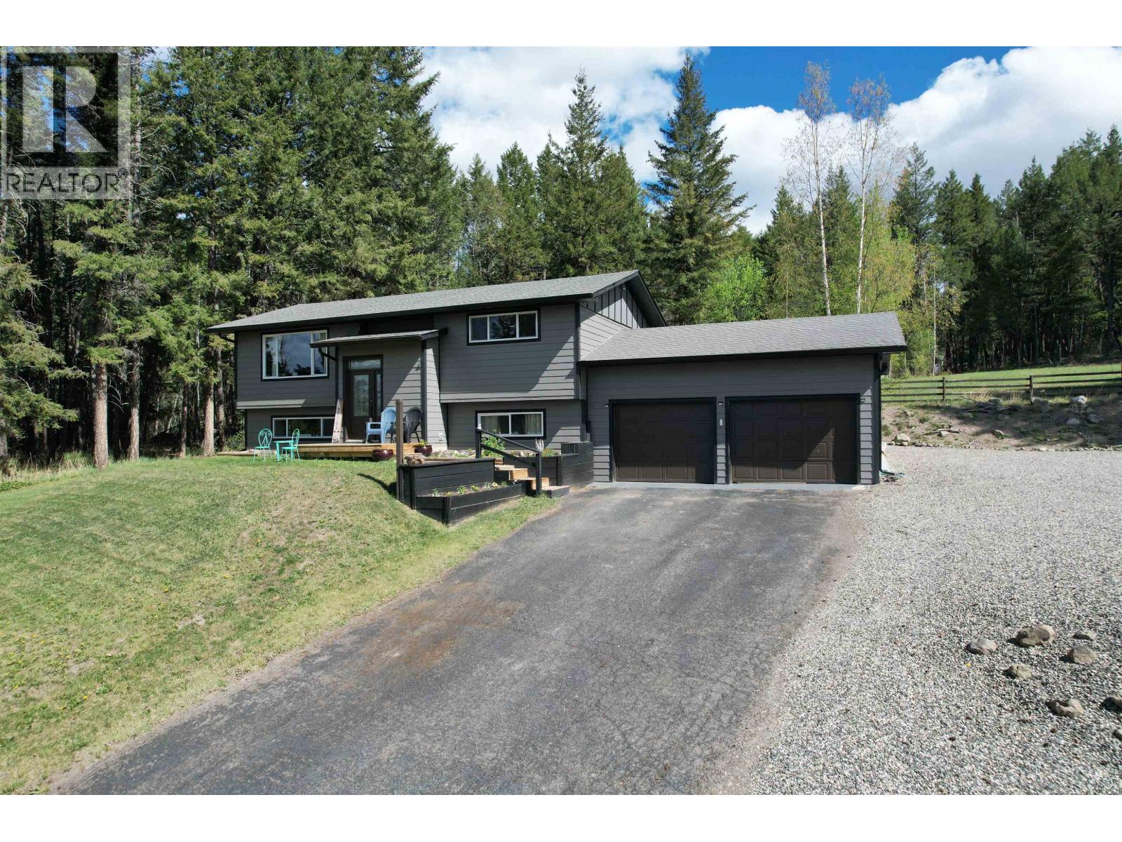 4737 SUSSNEE ROAD