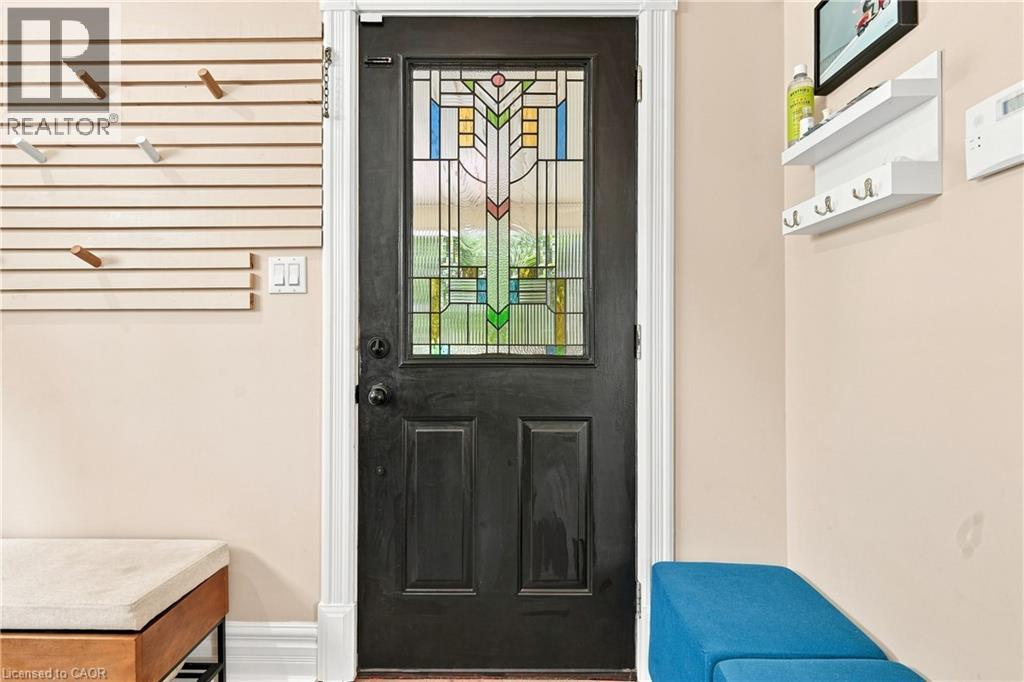 4313 CENTRAL Avenue