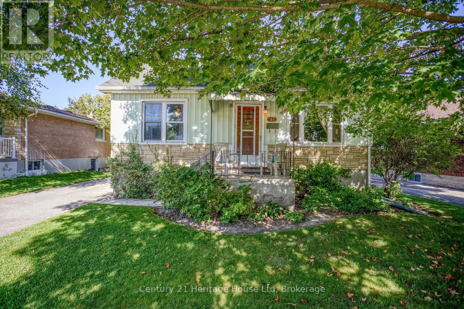 91 MERION STREET
