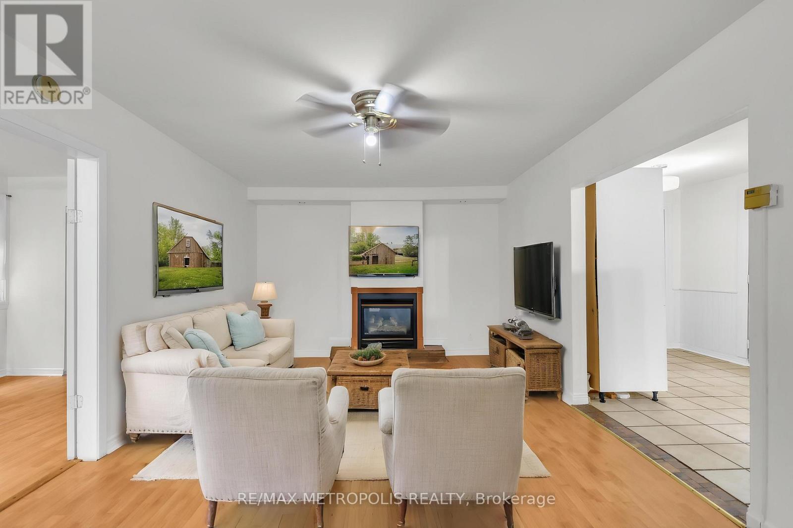 856 CENTRAL AVENUE