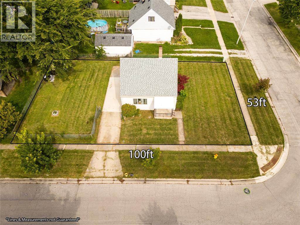 734 ELM AVENUE - Photo 3