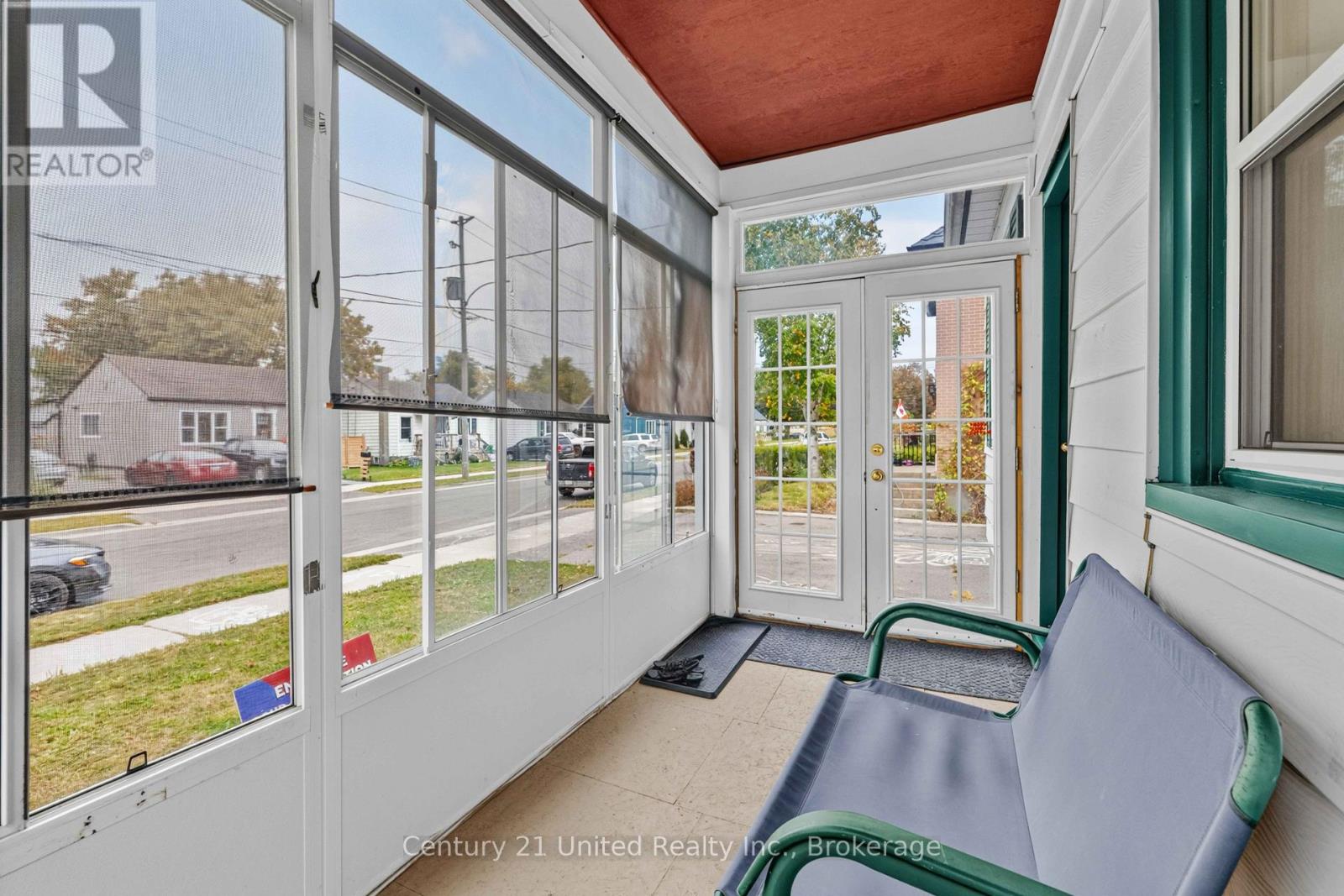 528 BRIOUX AVENUE