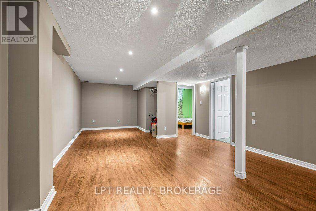 8 WILFRED CRESCENT