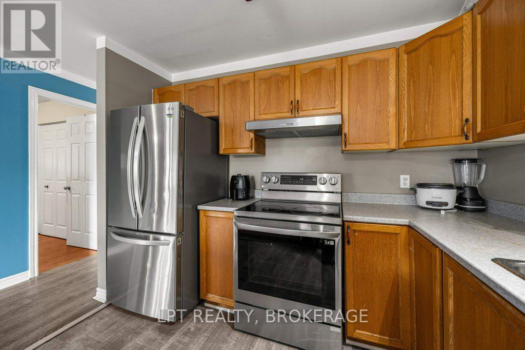 8 WILFRED CRESCENT