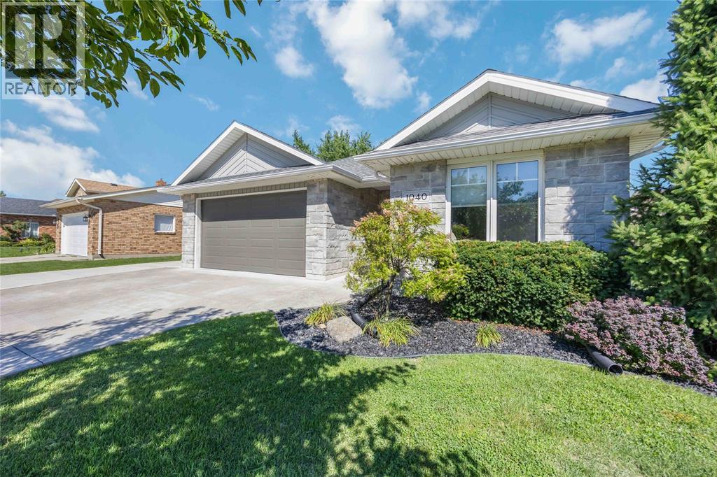 1040 FINCH DRIVE