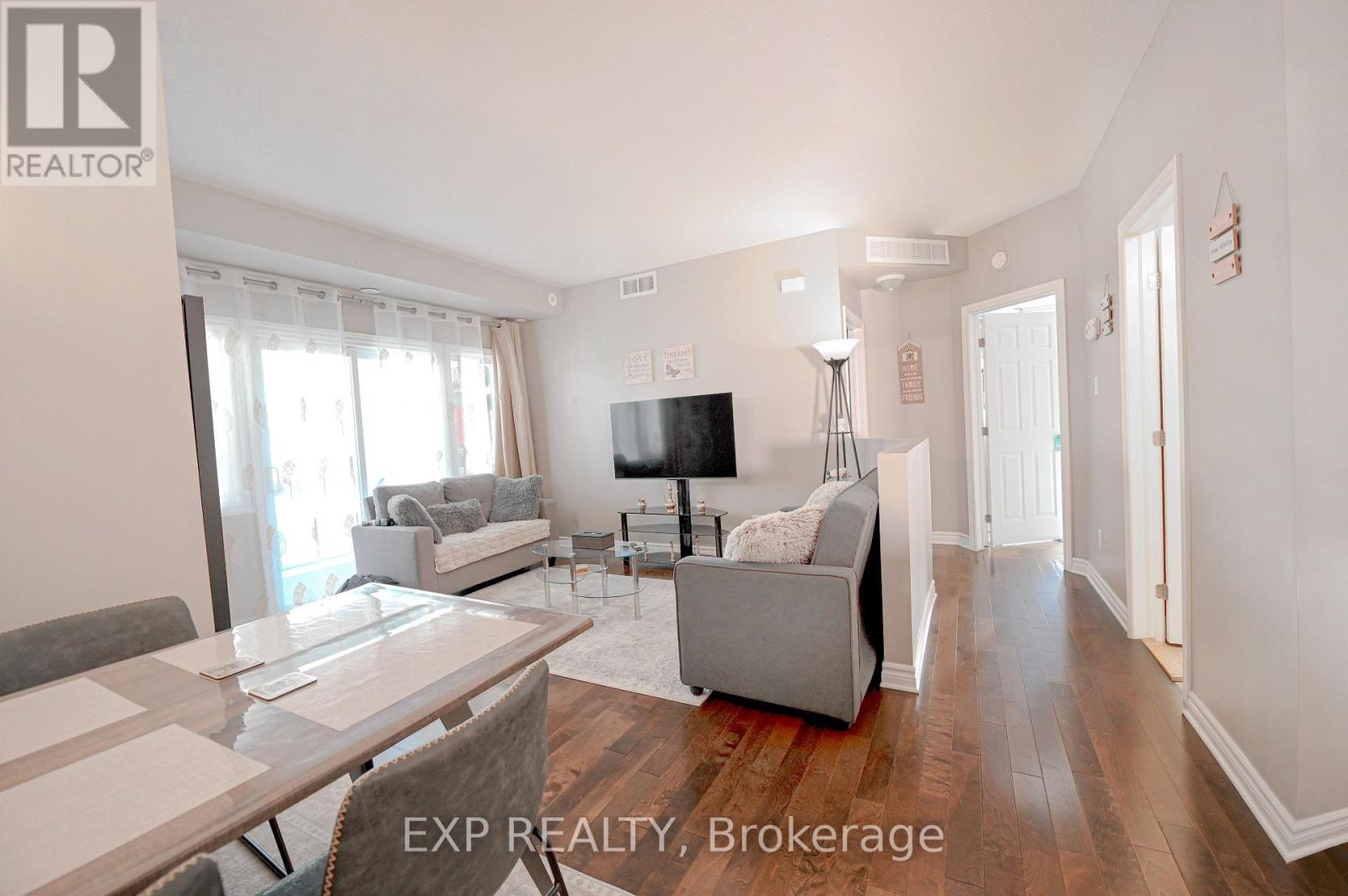 G - 1113 STITTSVILLE MAIN STREET N