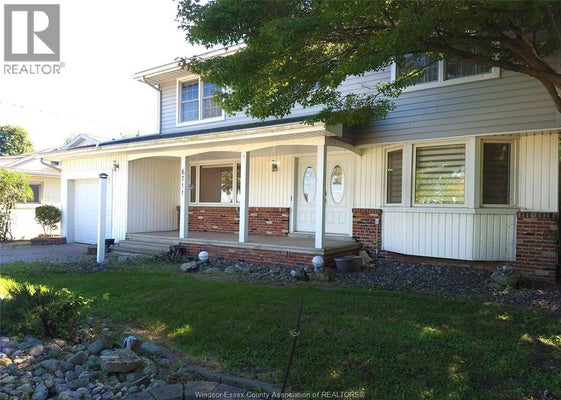 6711 Riverside Dr E, Windsor, ON