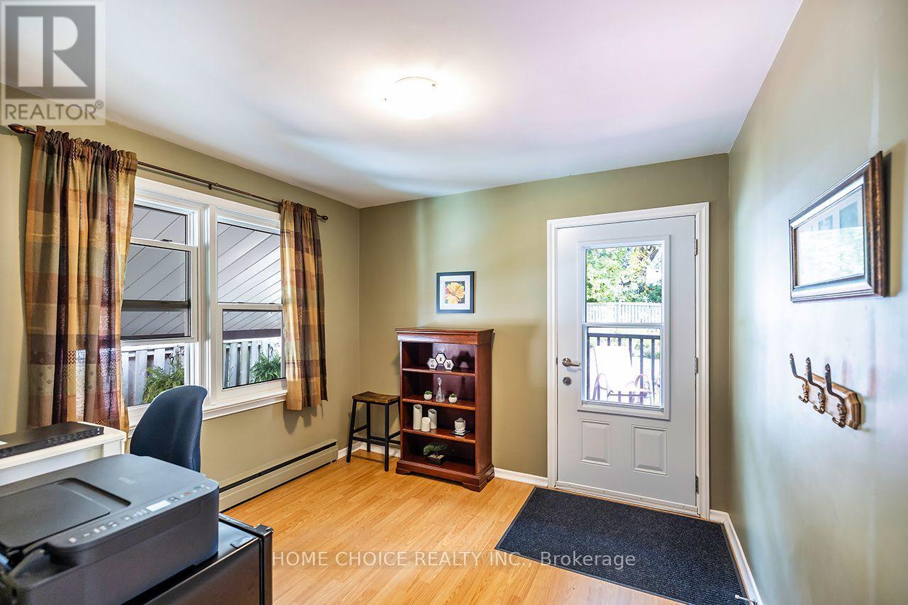 89 HARMONY ROAD N