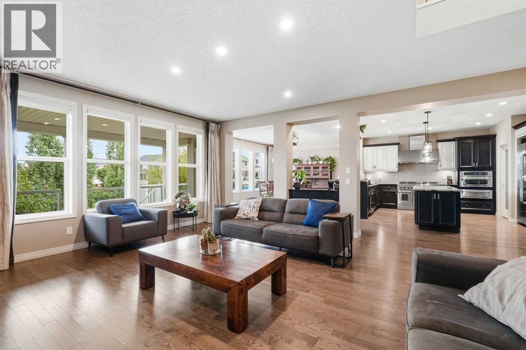 176 Ridge View Close