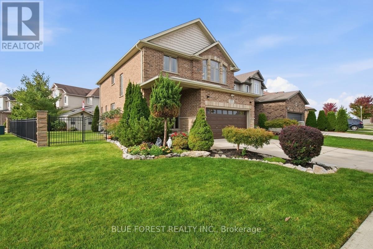 1197 CARDINAL ROAD