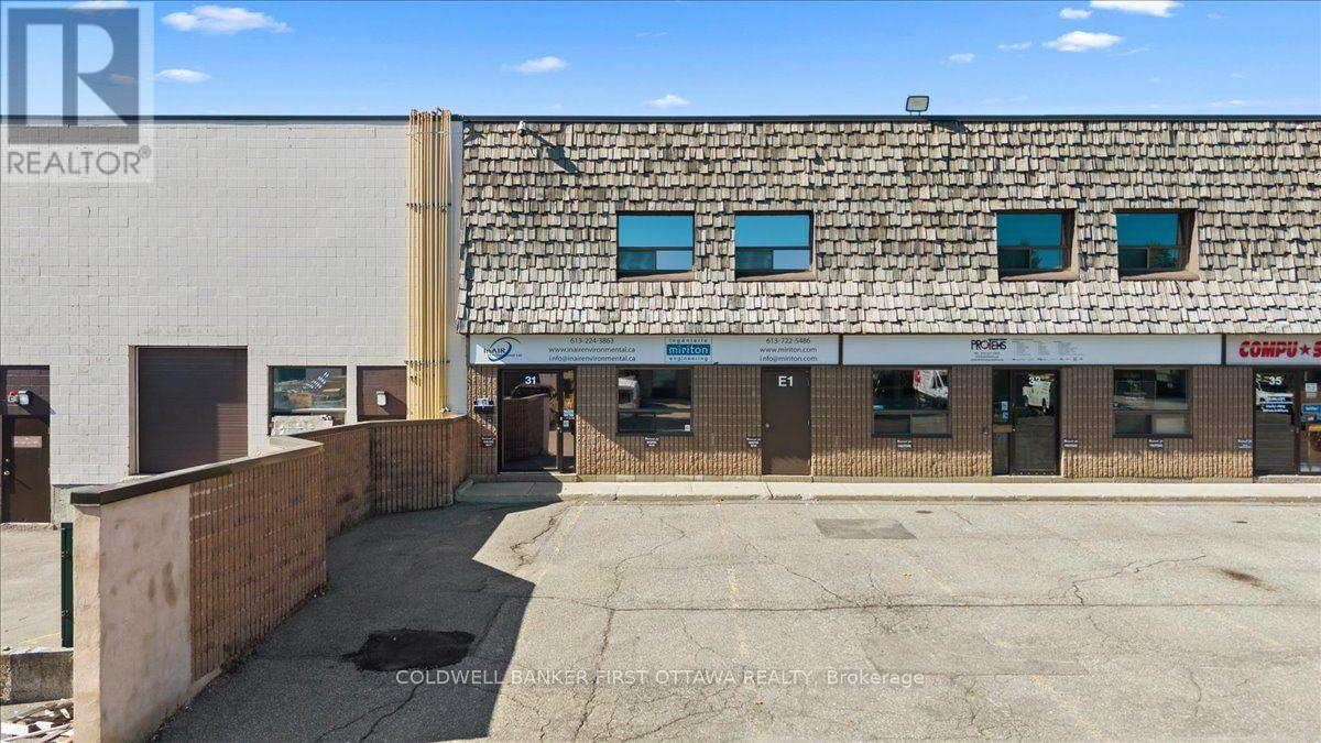 31 - 2000 THURSTON DRIVE