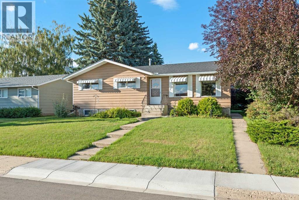 616 6 STREET SE, THREE HILLS, AB T0M 2A0 - Image 4078896432.jpeg?d=l