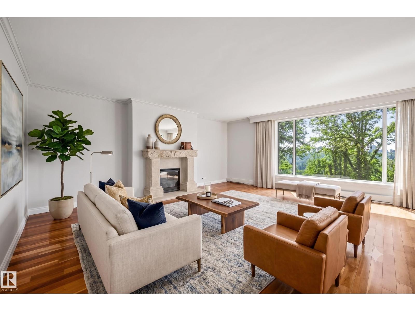 #202 10010 119 ST NW