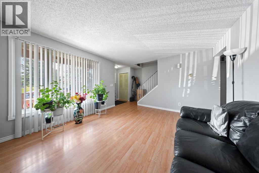 32 Shawmeadows Road SW