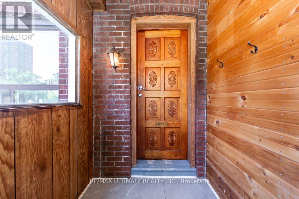 37 GOWAN AVENUE