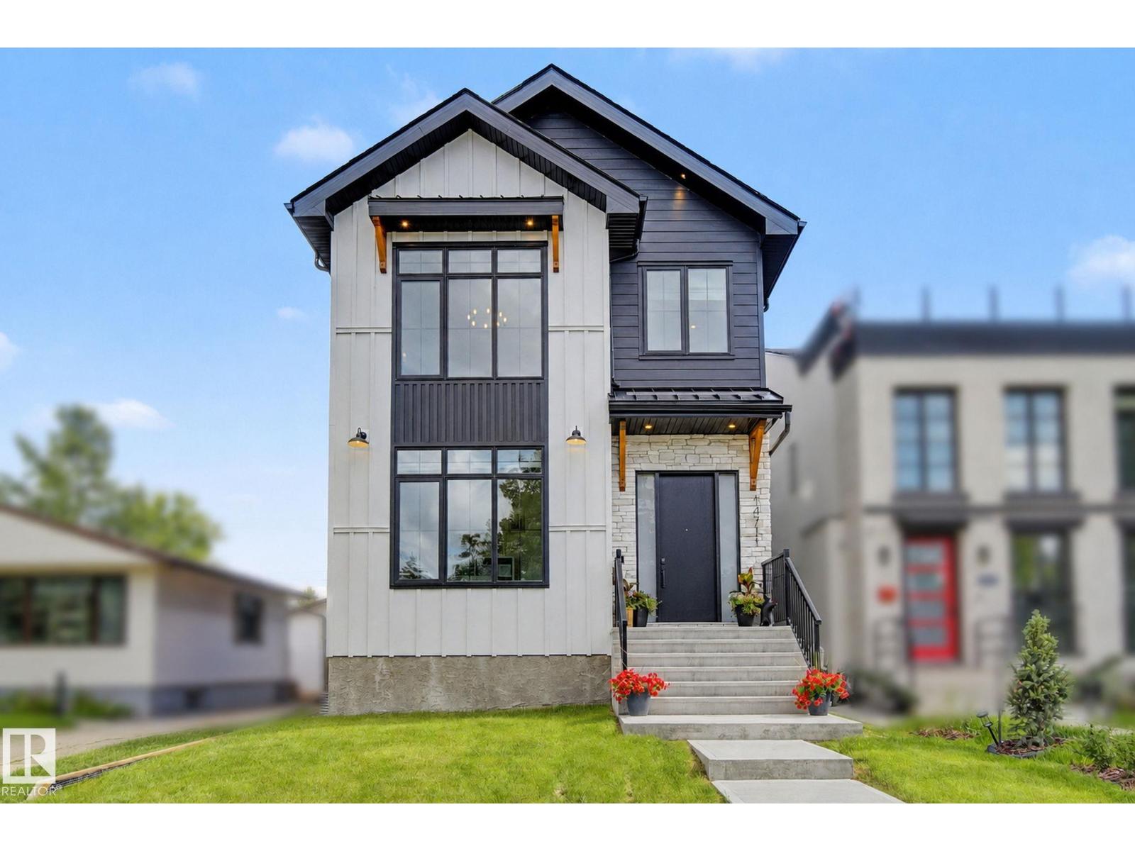 14711 88 AV NW