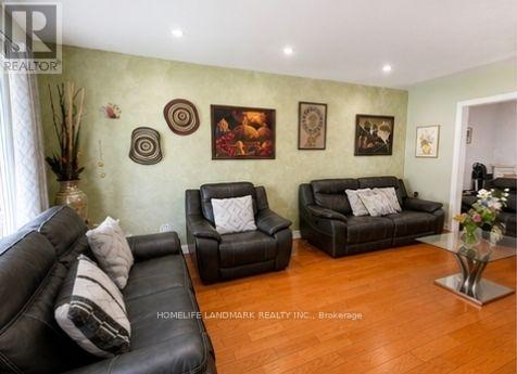 5 COLLINGSBROOK BOULEVARD