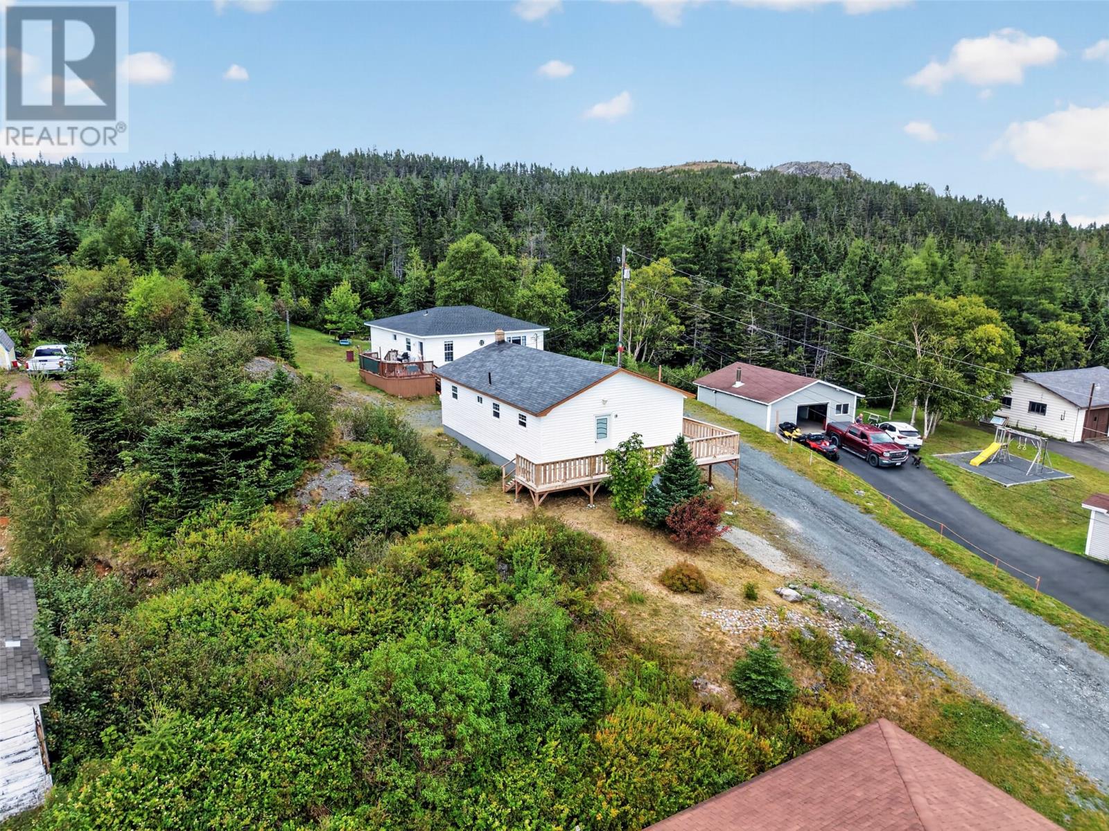 18 Rocky Pond Road