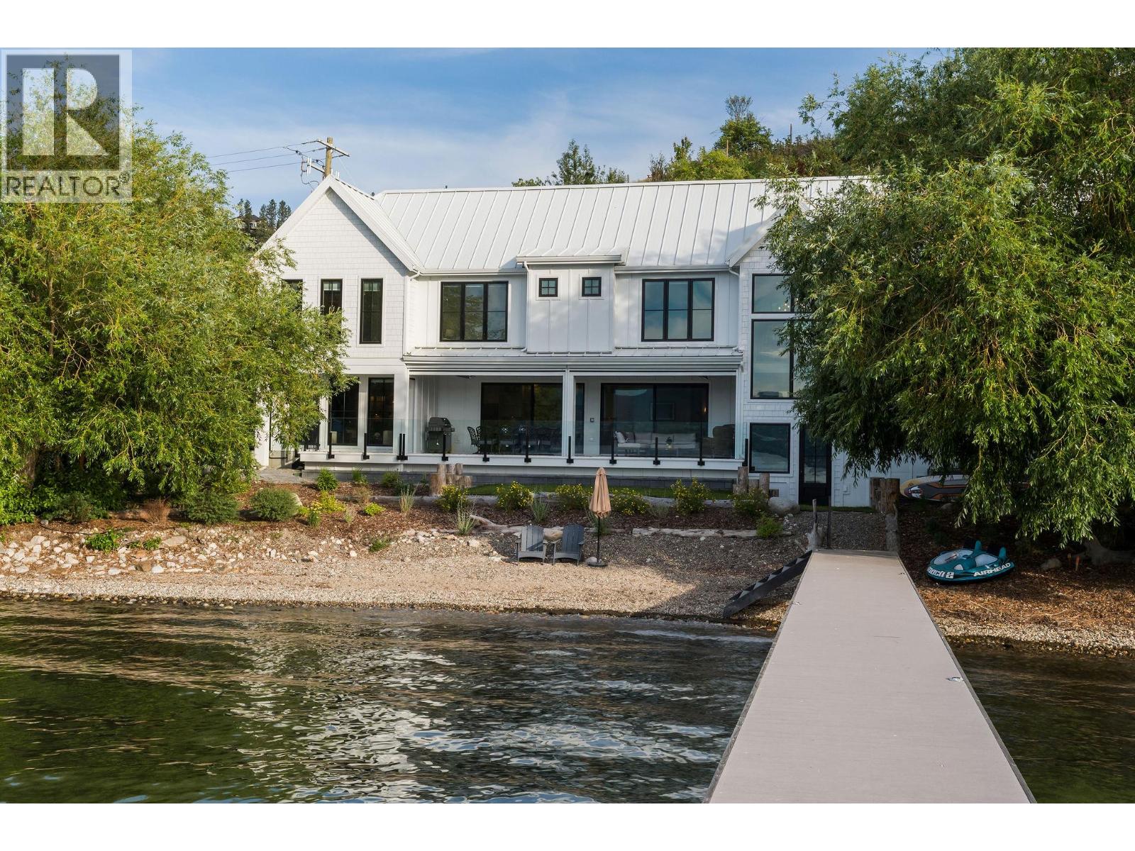 5268 Lakeshore Road