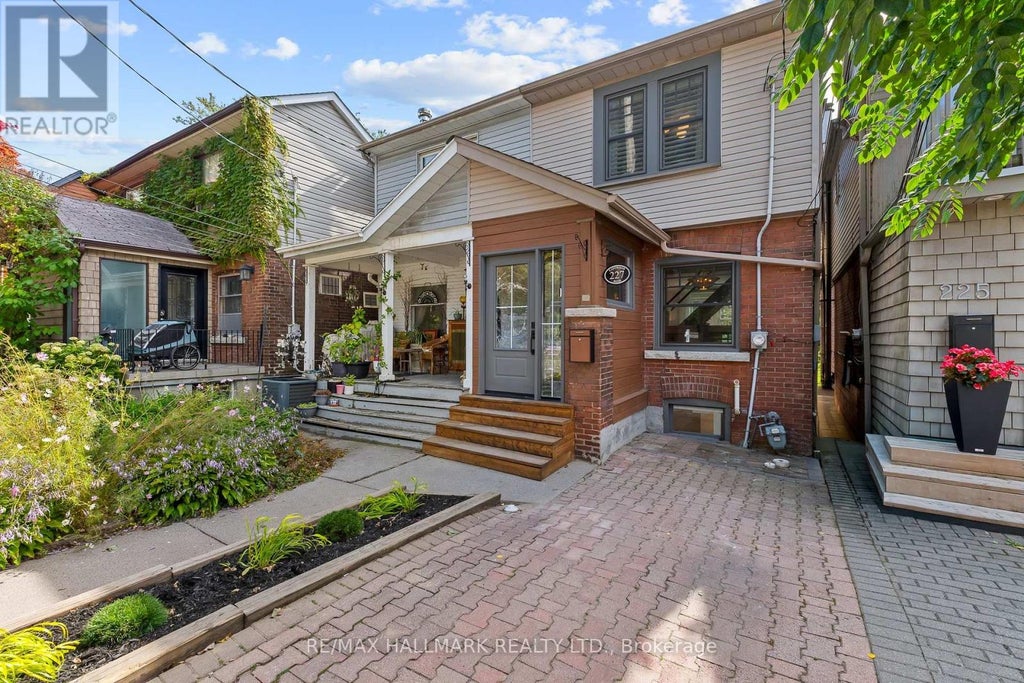 227 EASTWOOD ROAD, TORONTO (WOODBINE CORRIDOR), ON M4L 2E2 - Image 827482016.jpeg?d=l