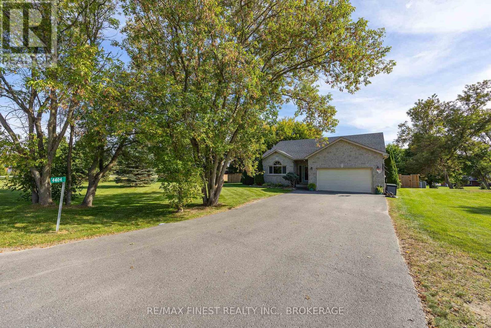 4404 ASHWOOD DRIVE