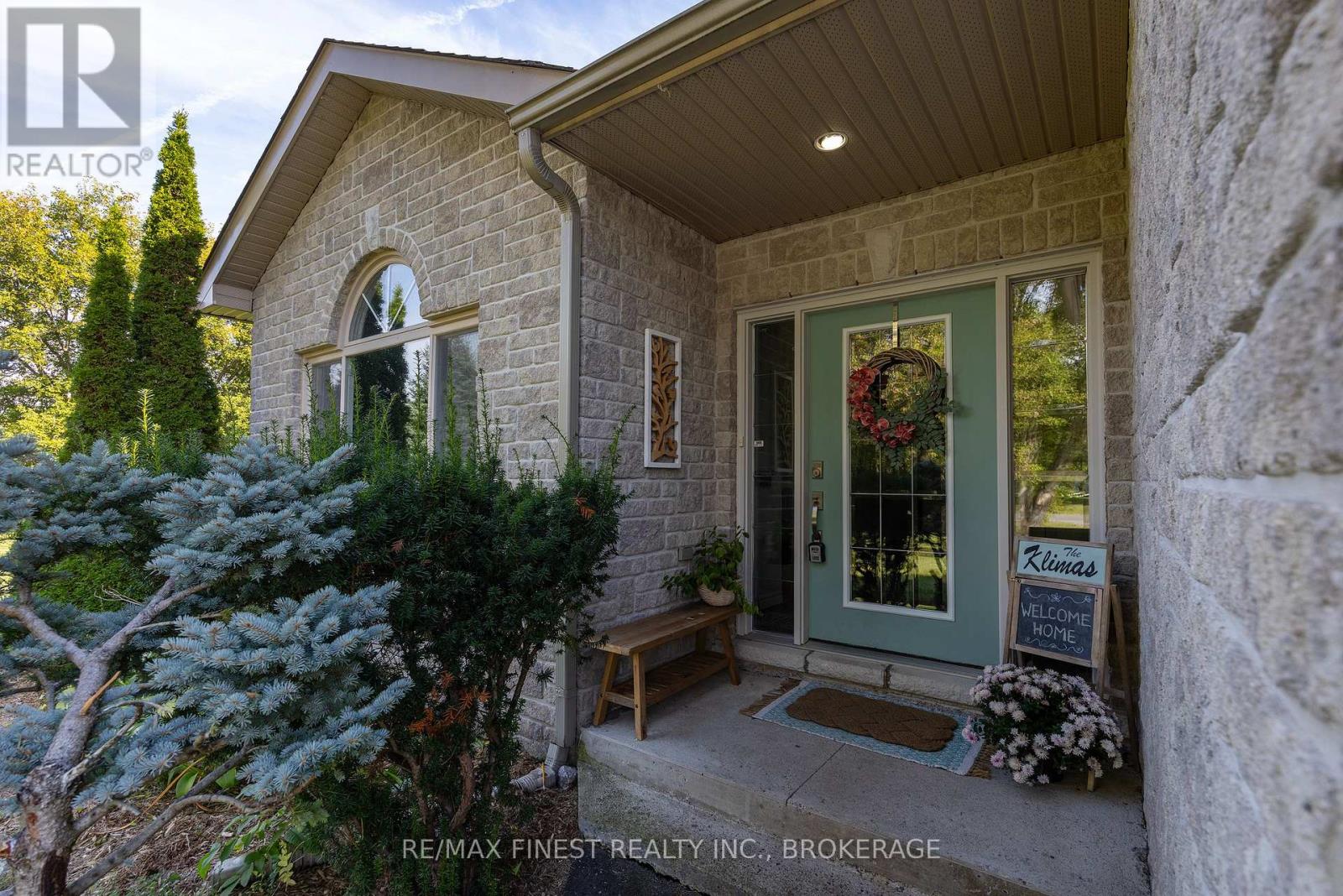 4404 ASHWOOD DRIVE