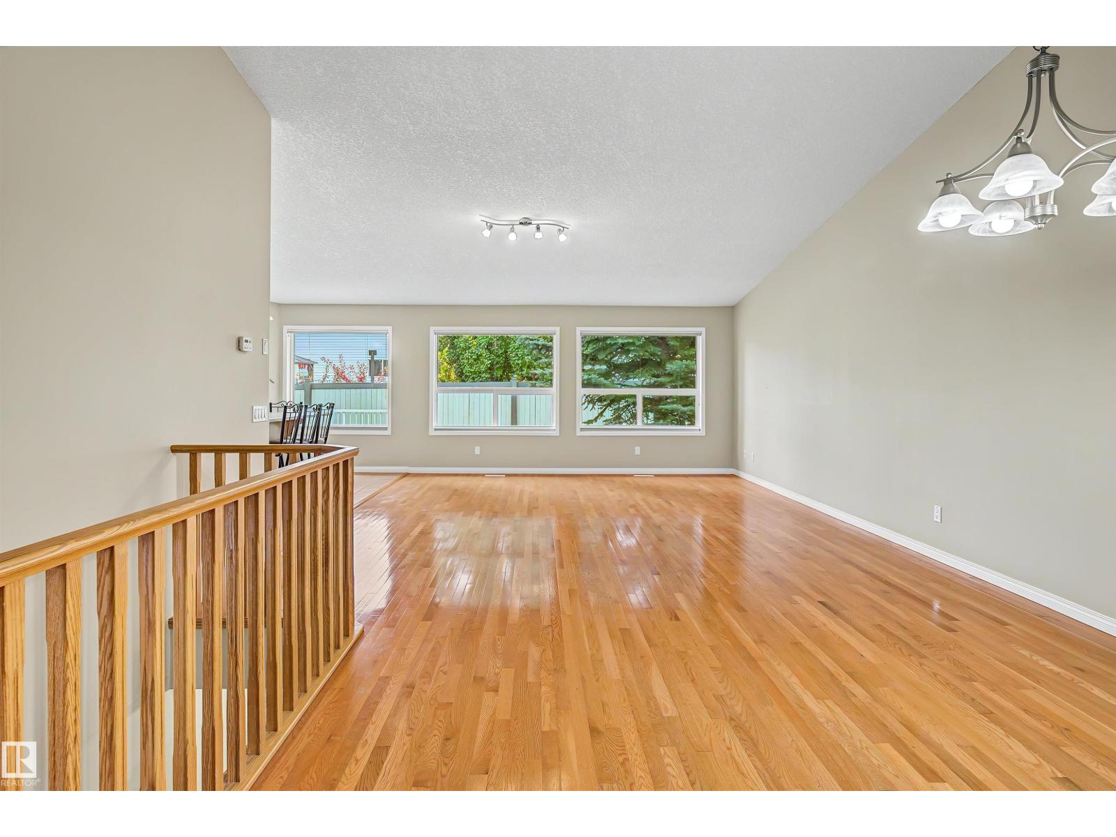 #6 2031 BRENNAN CR NW