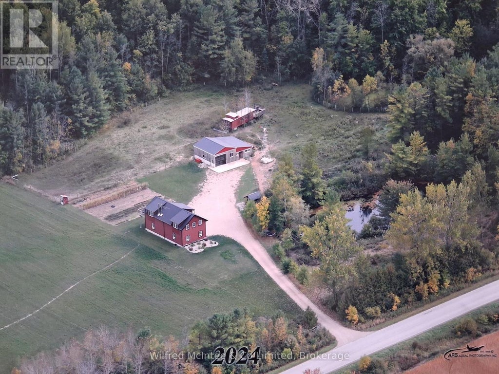 1984 KINCARDINE KINLOSS STREET, HURON-KINLOSS, ON N2Z 2X4 - Image 3563975443.jpeg?d=l