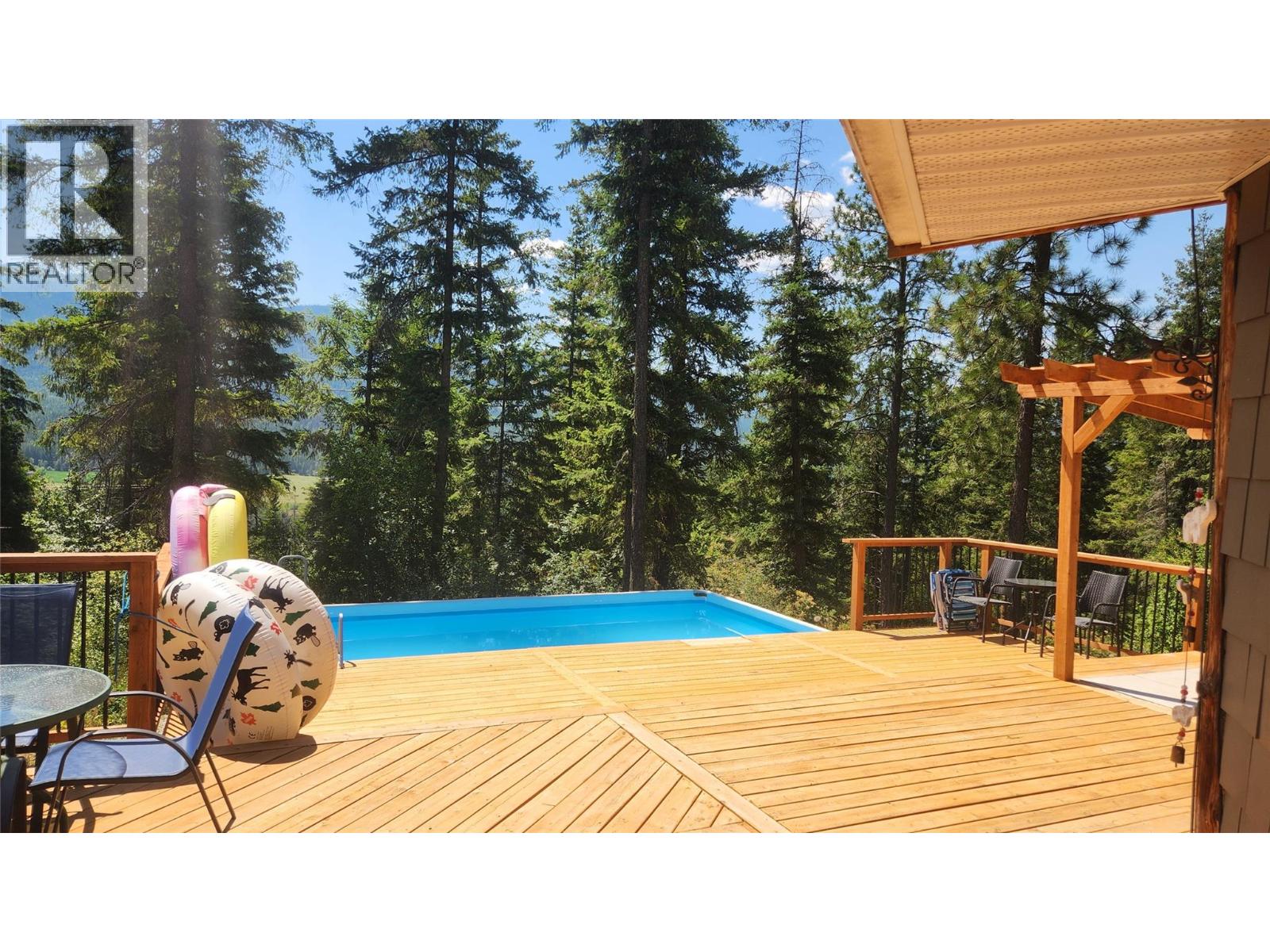 1665 Enderby Mabel Lake Road