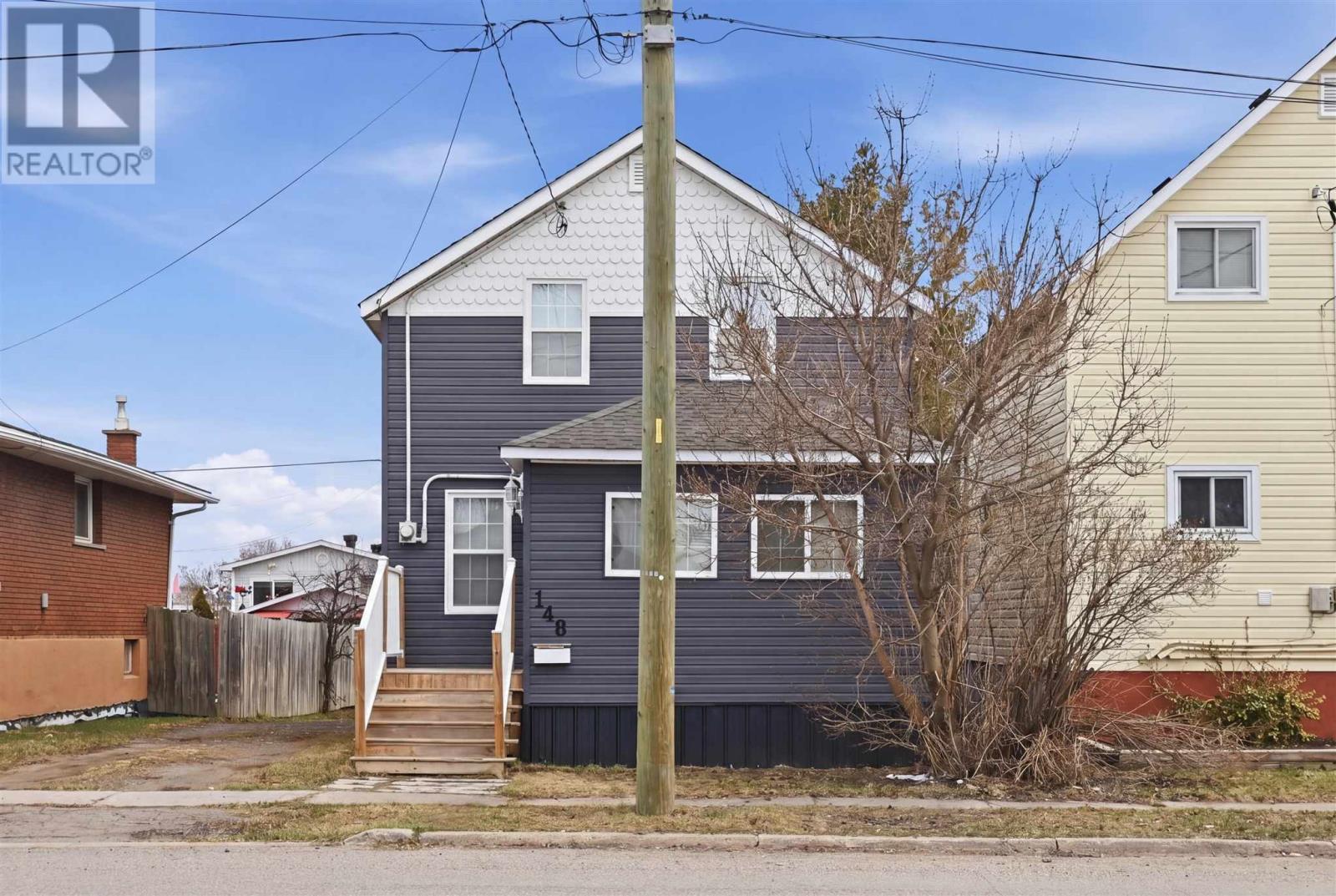 148 Turner AVE - Photo 2