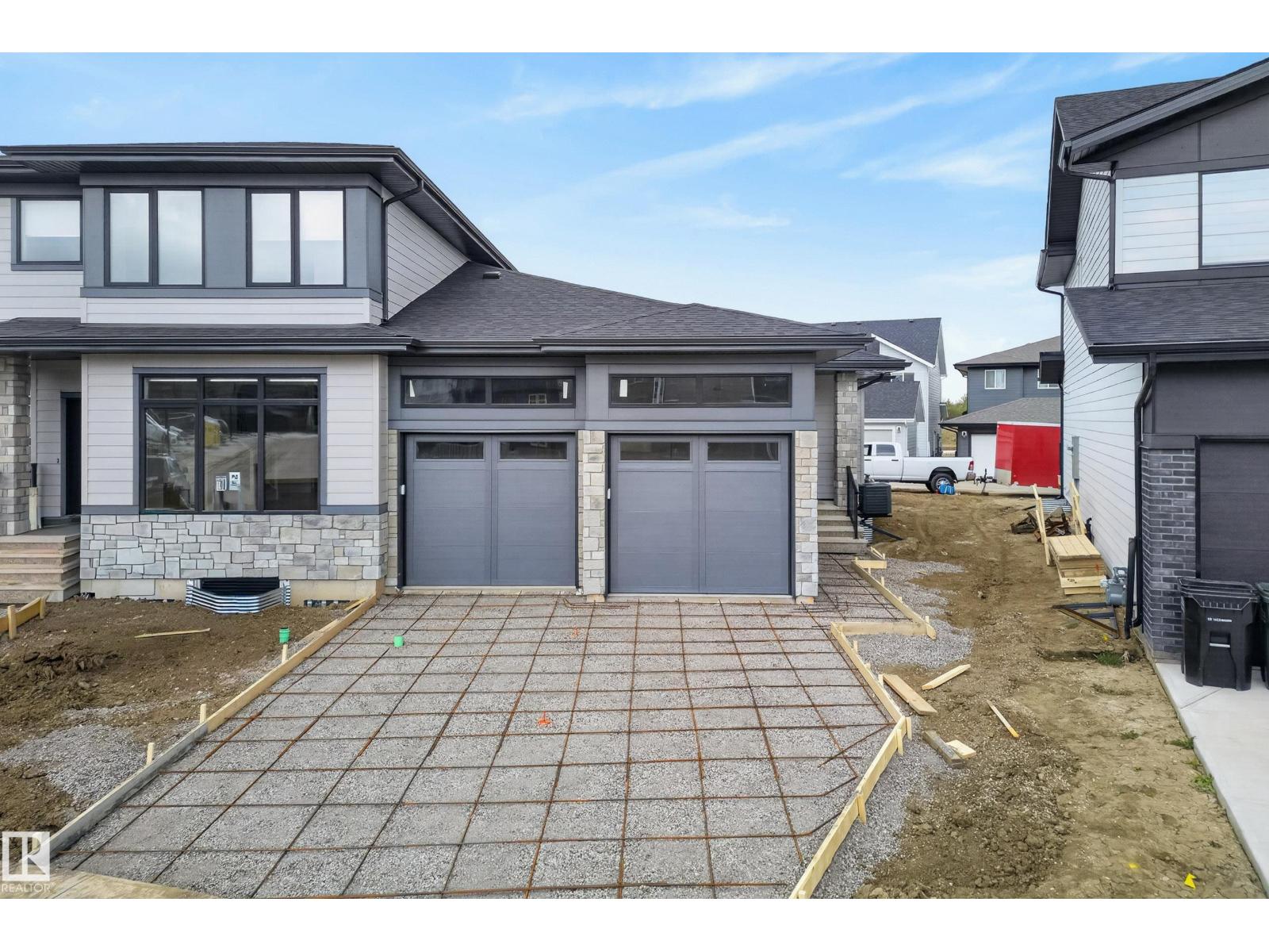 99 NEWBURY CI