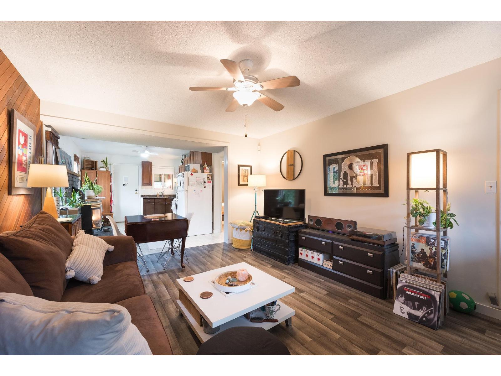 3857 KAREN DRIVE, Cultus Lake North
