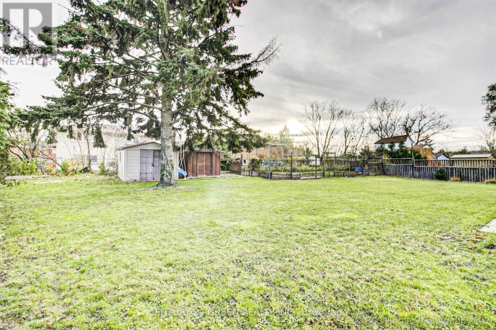 MAIN - 33 GARVEY CRESCENT