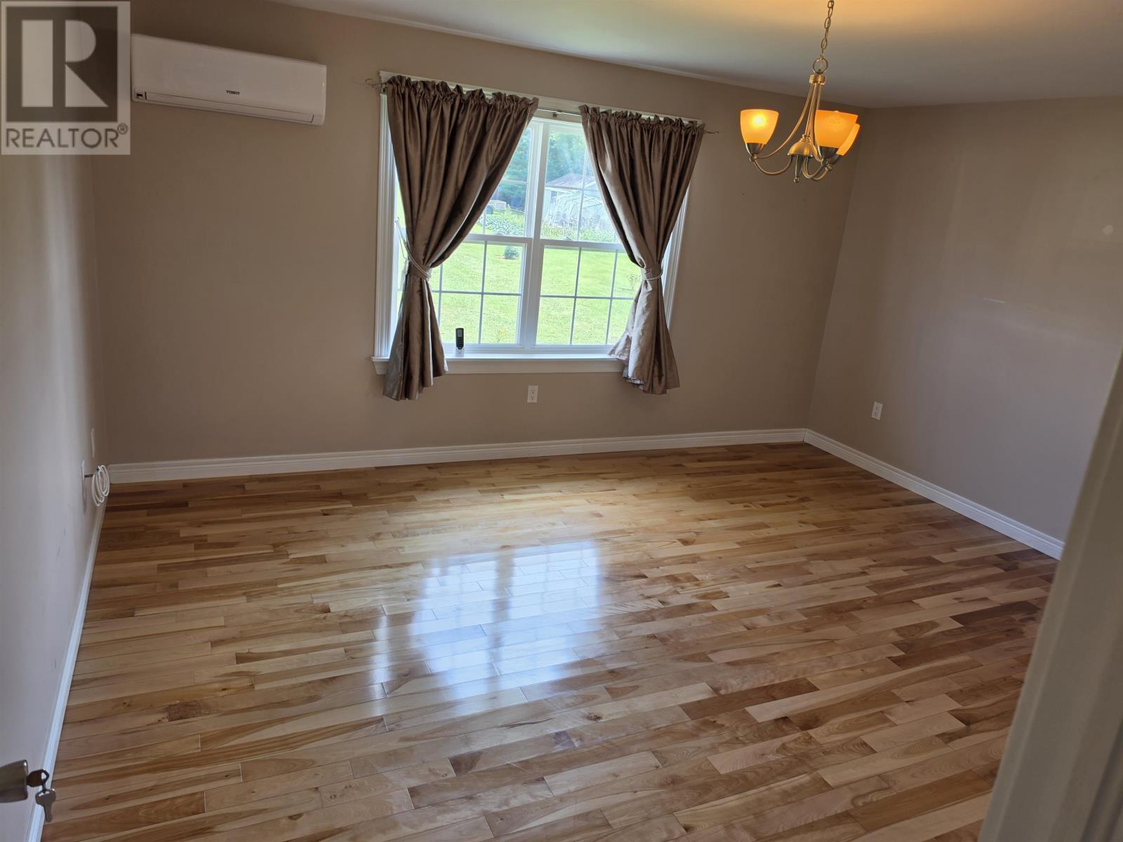 14 MEADOW Lane - Photo 4