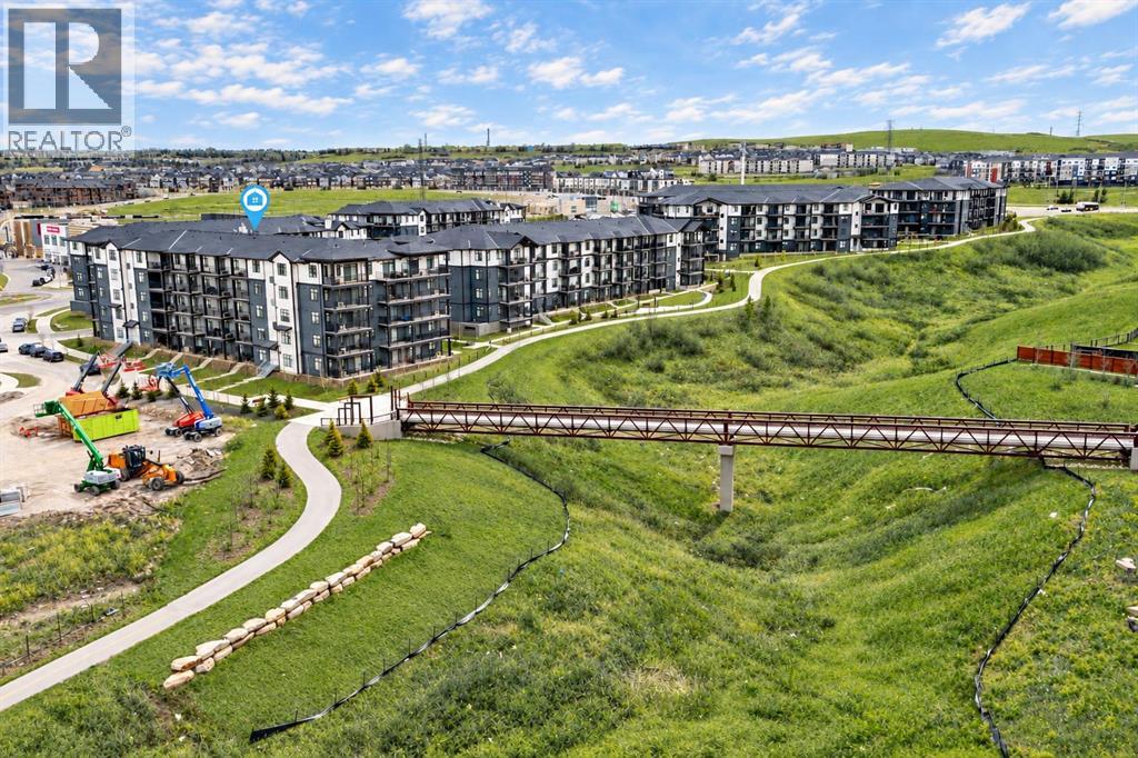 410, 30 Sage Hill Walk NW
