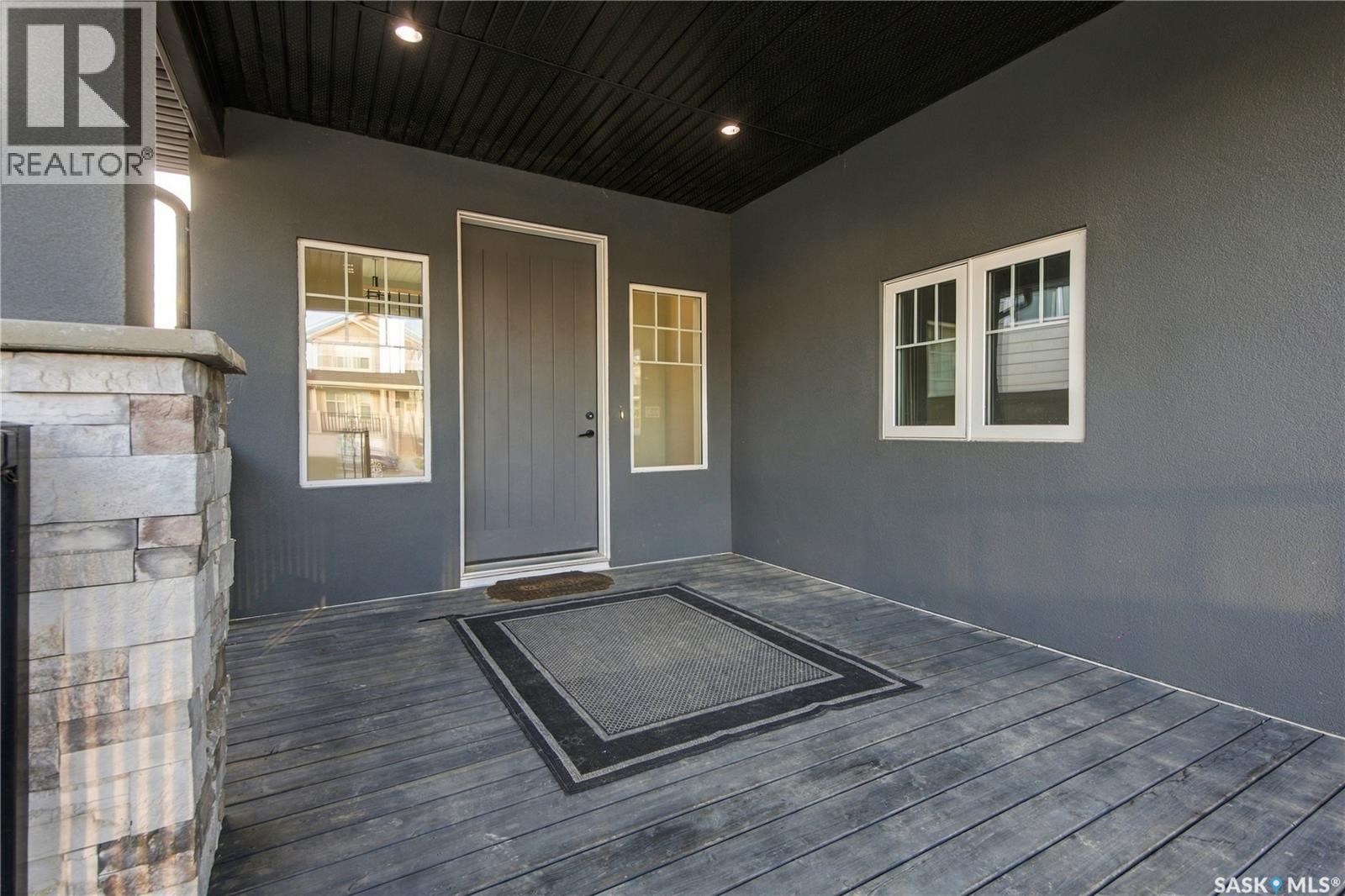 207 Greyeyes-Steele WAY
