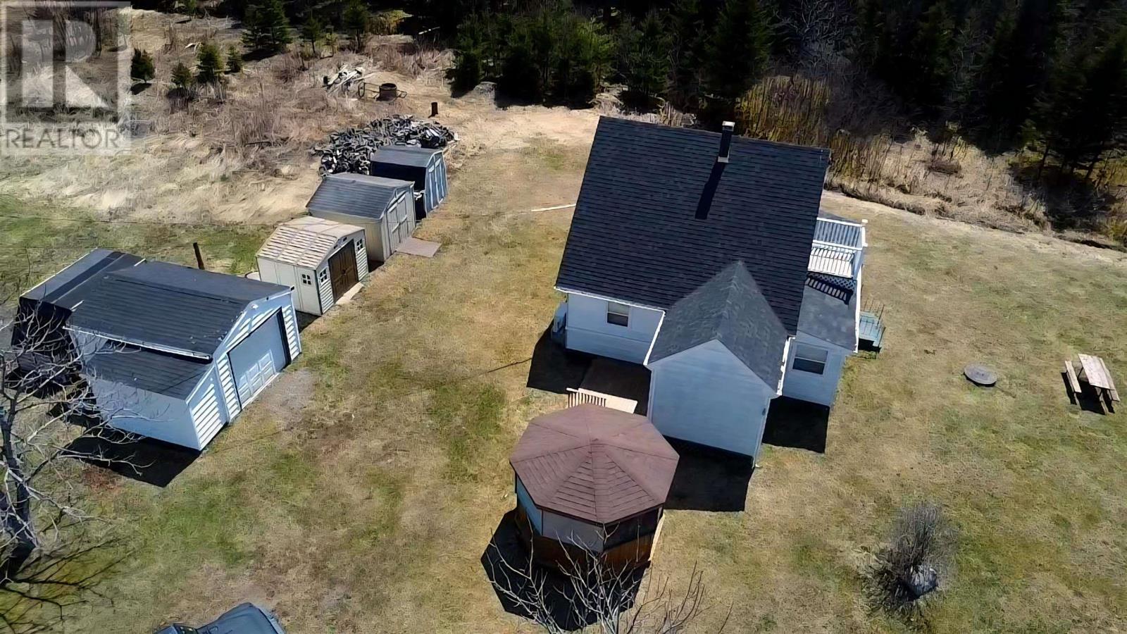 2280 Loch Lomond Road - Photo 3