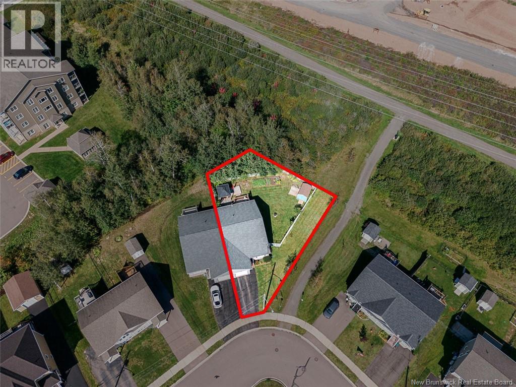 77 Stillwater Drive - Photo 4
