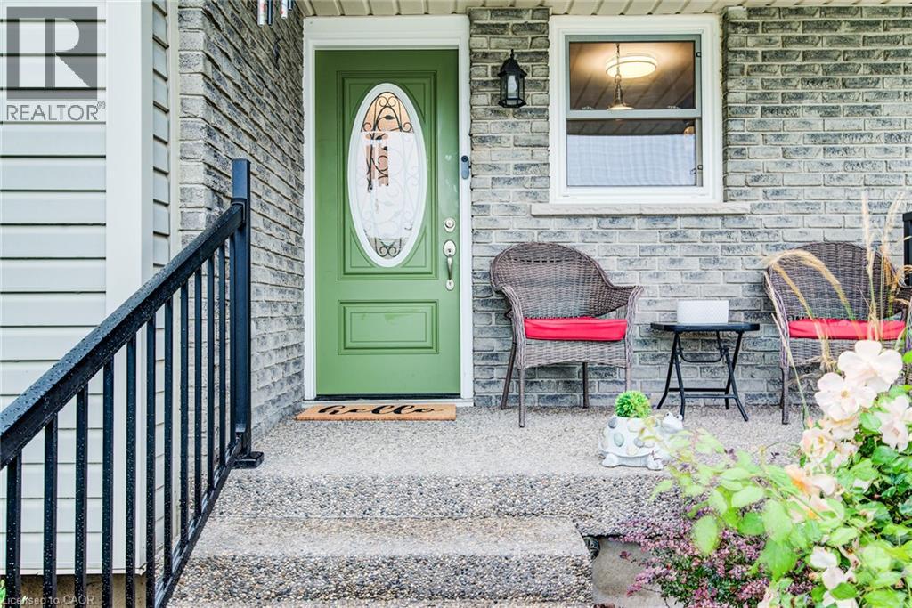 52 MOCKINGBIRD Drive