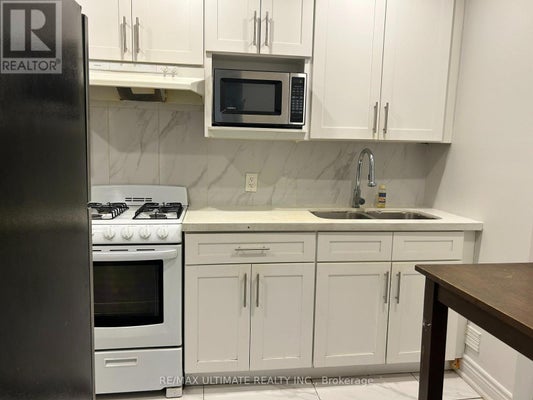 5 Roncesvalles Ave, Toronto (Roncesvalles), ON 4