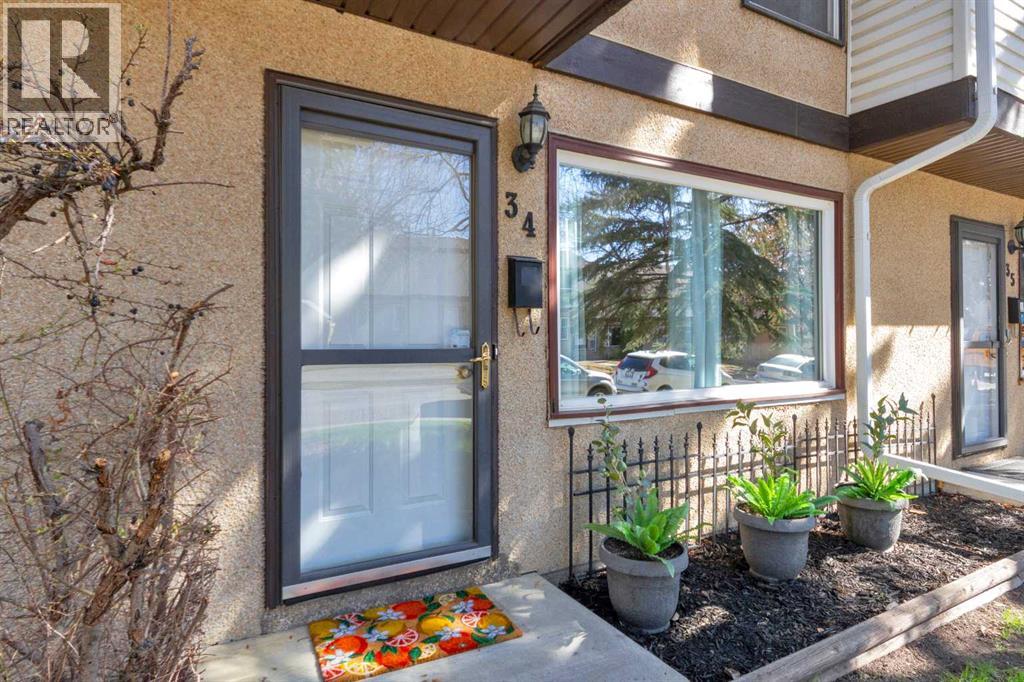 34, 630 Sabrina Road SW