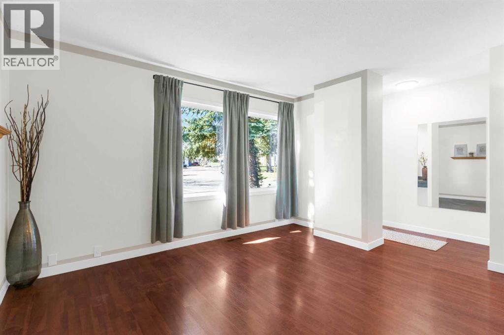 34, 630 Sabrina Road SW