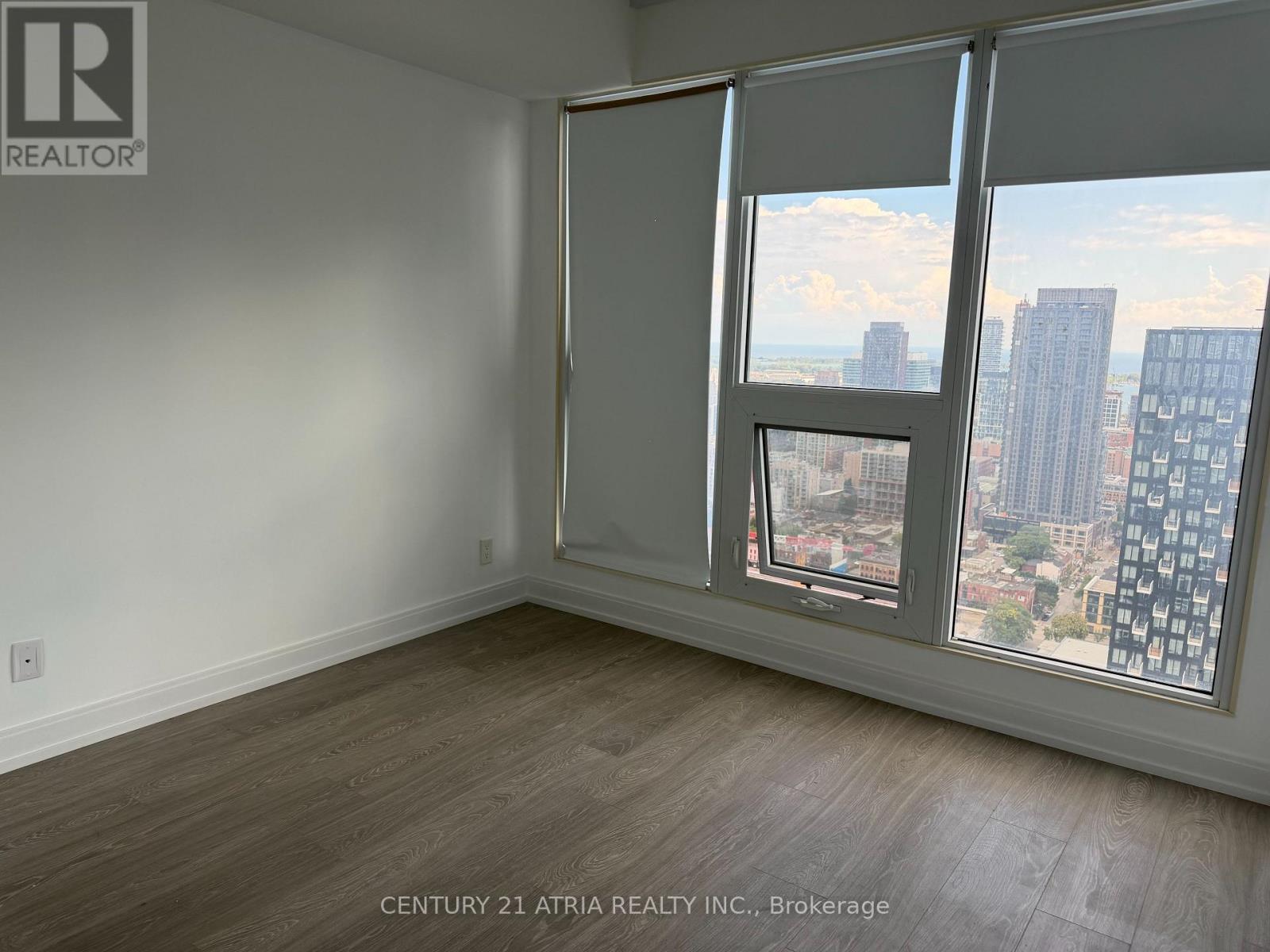 3908 - 181 DUNDAS STREET E