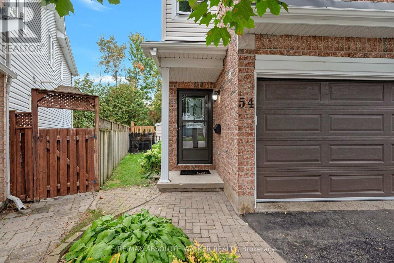 54 CASTLE GLEN CRESCENT