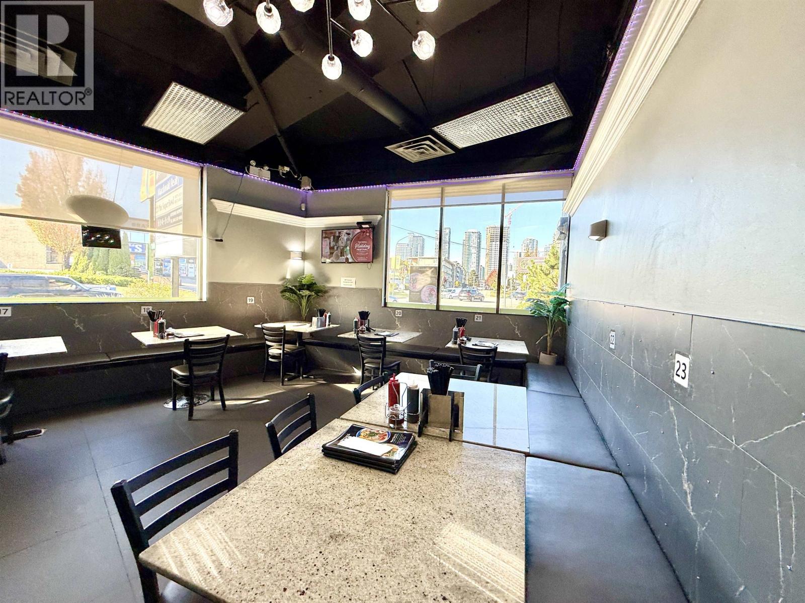 5505 KINGSWAY