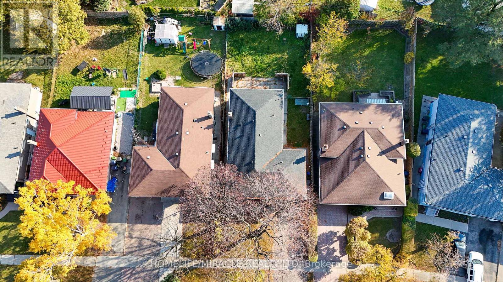 40 TEALHAM DRIVE