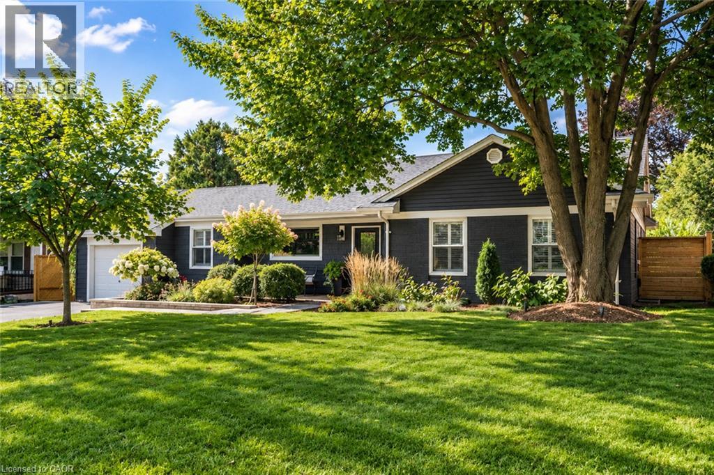 896 EAGLE Drive