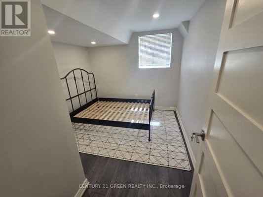 2483 Old Brompton Way, Oakville (Wm Westmount), ON 4