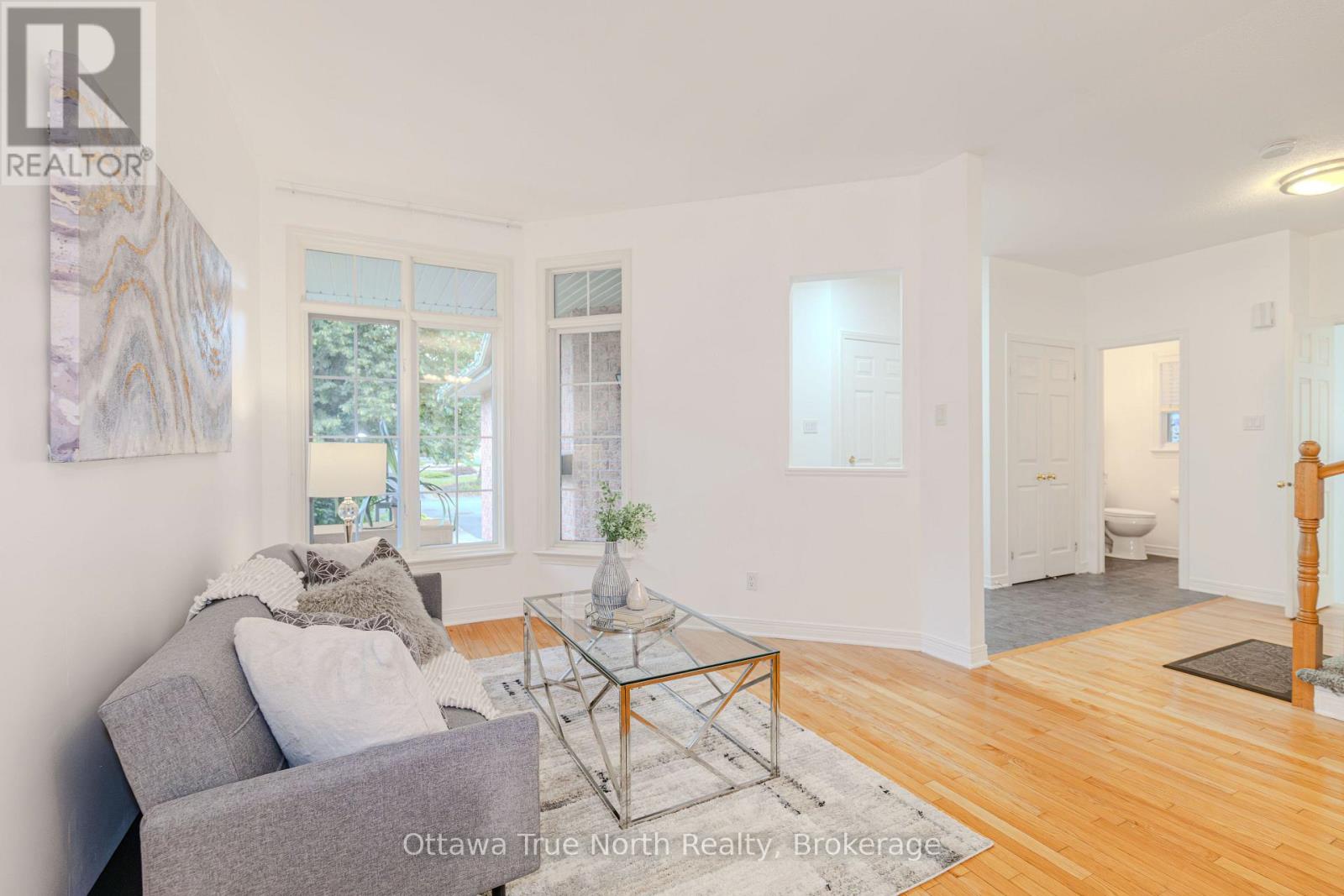 43 EVANSHEN CRESCENT