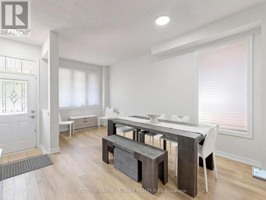 4880 Yorkshire Ave, Mississauga (Hurontario), ON 3